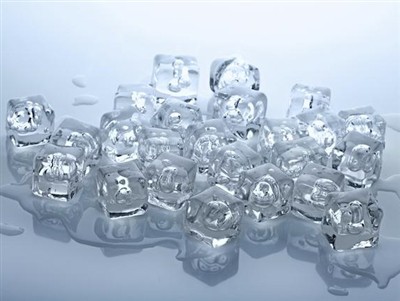 Suchy lód vs normalny lód: jaka jest różnica?